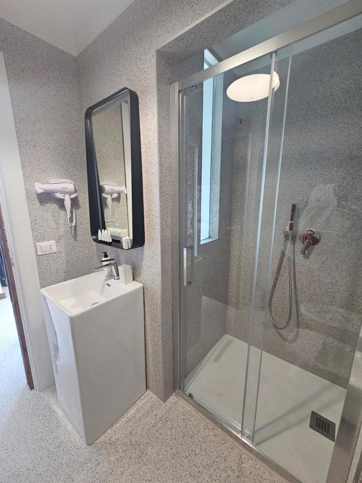 Dada Suites And Sea 新萨尔沃 外观 照片