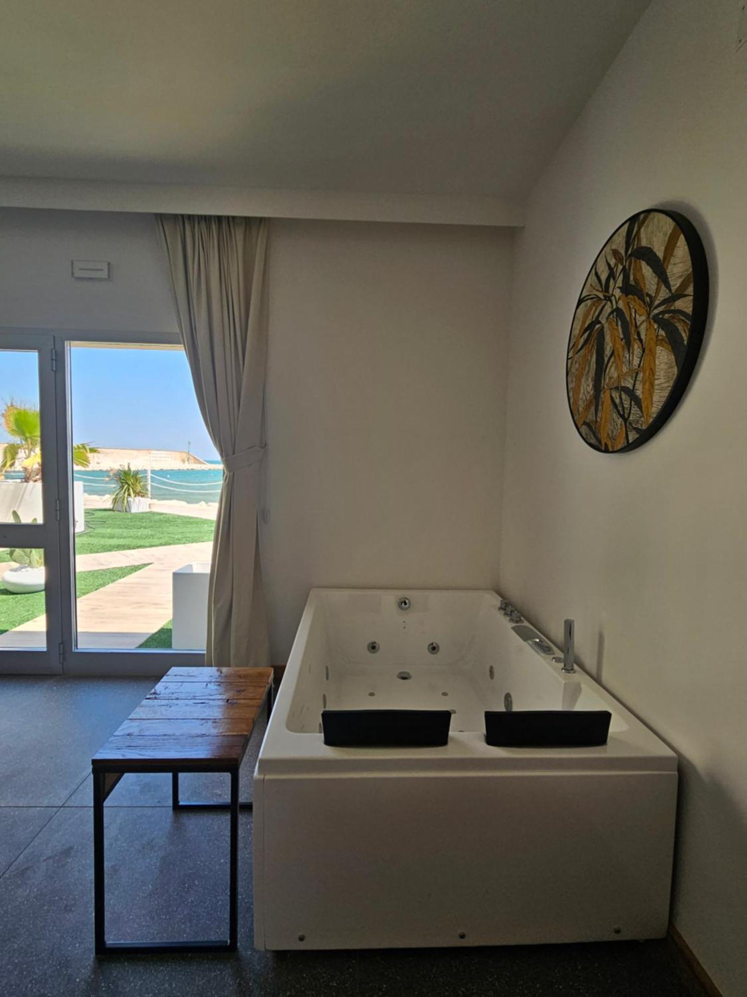 Dada Suites And Sea 新萨尔沃 外观 照片
