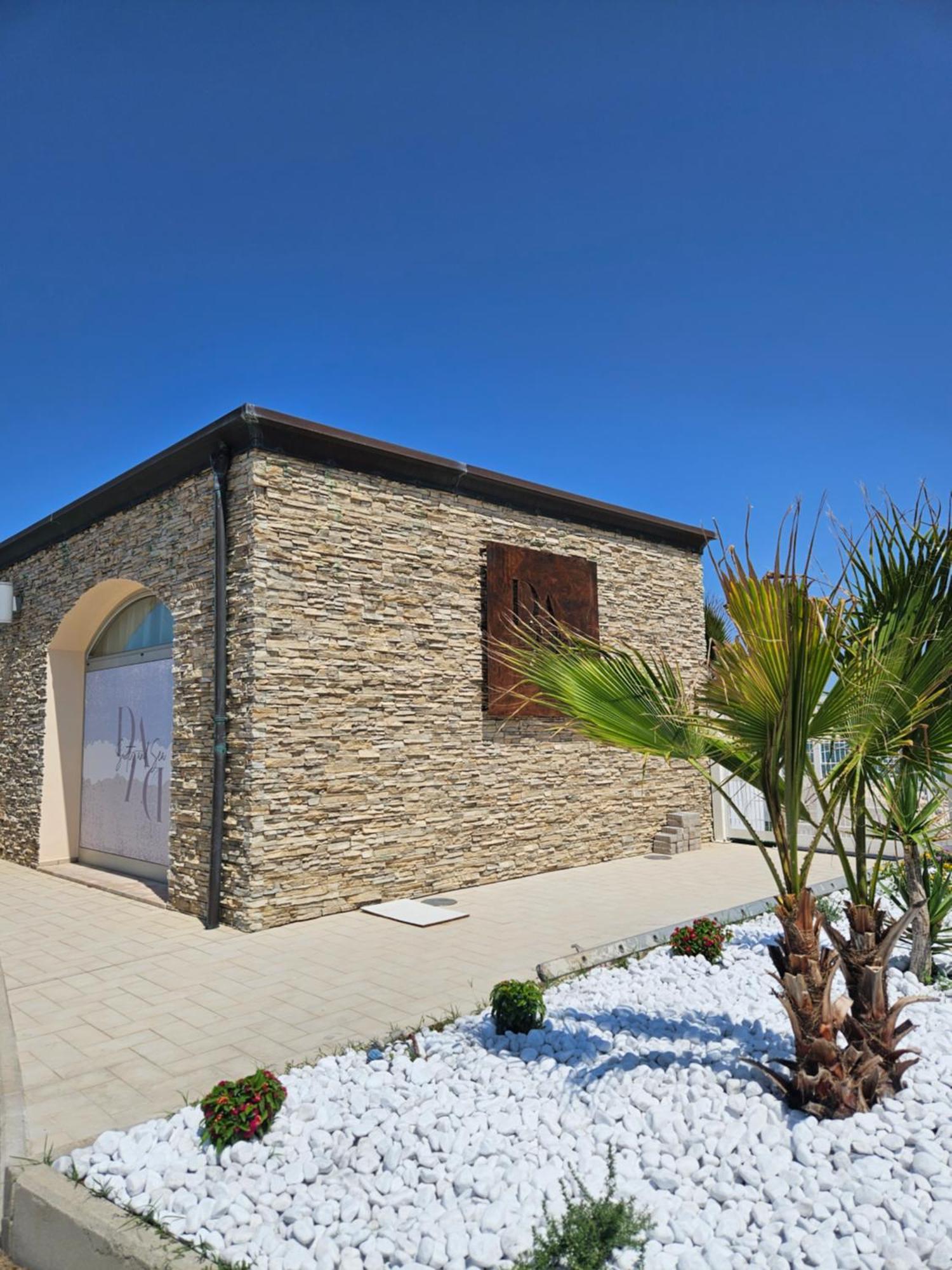 Dada Suites And Sea 新萨尔沃 外观 照片